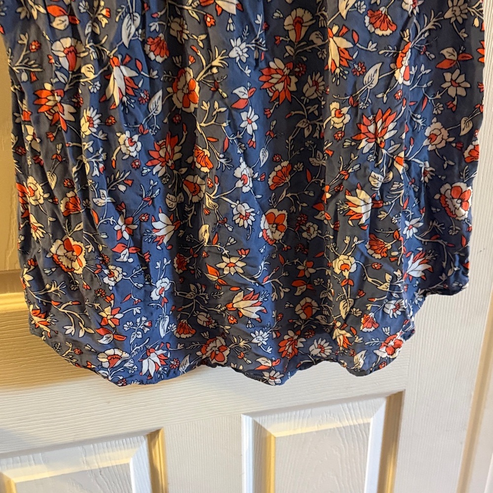 Old Navy Blue Floral Blouse - Picture 6 of 8